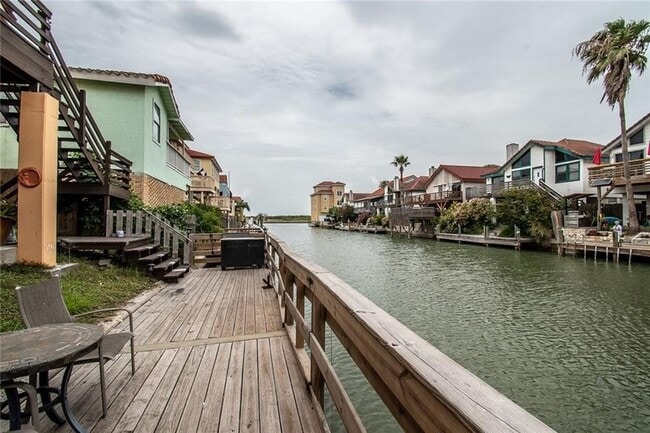 716 Enchanted Harbor in Corpus Christi, TX - Building Photo - Building Photo