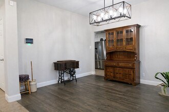 2917 Dustin Dr in Odessa, TX - Foto de edificio - Building Photo