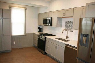 116 S Cedar St-Unit -Unit 2 in Lititz, PA - Building Photo - Building Photo