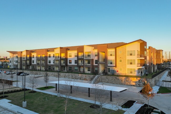 Jefferson Verdant in McKinney, TX - Foto de edificio - Building Photo