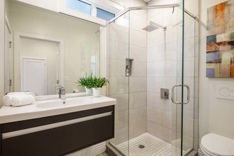 2805-2807 Harrison St in San Francisco, CA - Building Photo - Interior Photo