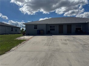 124 Jenna Ave S in Lehigh Acres, FL - Building Photo - Building Photo