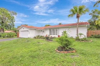 3607 NW 82nd Terrace in Coral Springs, FL - Building Photo - Building Photo