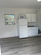 1700 SW 14th Terrace in Miami, FL - Building Photo - Building Photo