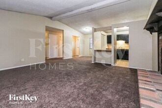 5519 Old Mill Ct in Indianapolis, IN - Building Photo - Building Photo