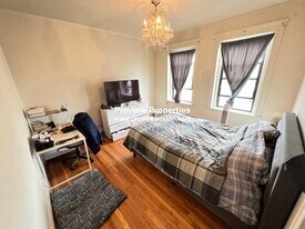 1560 Commonwealth Ave, Unit 15