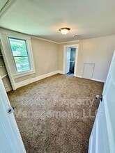 205 N 4th St. in Millville, NJ - Foto de edificio - Building Photo