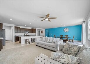 40580 Sunflower Rd in Murrieta, CA - Foto de edificio - Building Photo