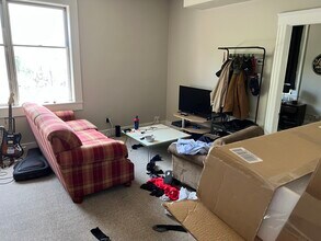 315 W McMillan St, Unit 1 in Cincinnati, OH - Building Photo - Building Photo