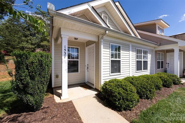 1537 Tyger Brook Ln