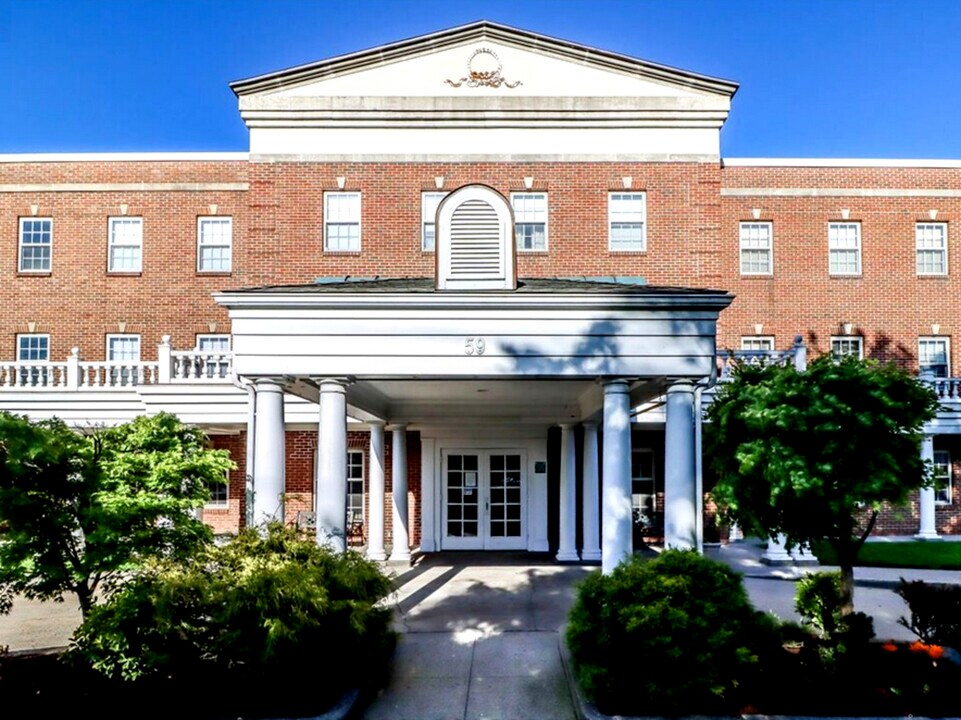 59 Courtland Ave in Stamford, CT - Building Photo