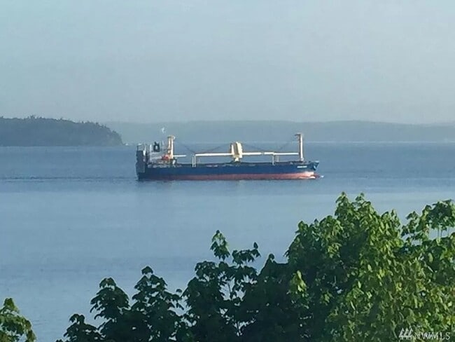 1505 Mukilteo Ln in Mukilteo, WA - Building Photo - Building Photo