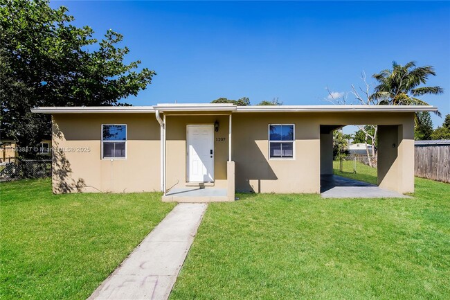 property at 1207 NW 13th Ln