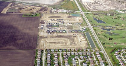 Sawgrass Community House in Bolingbrook, IL - Building Photo - Building Photo