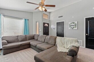 12012 Copper Hill Pl in El Paso, TX - Building Photo - Building Photo