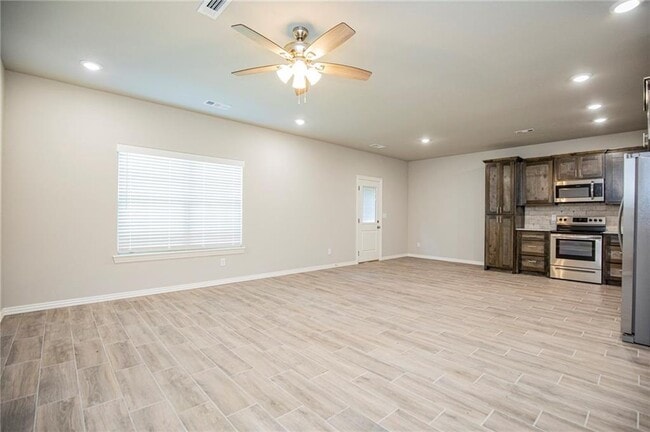 2003 Azlin Pl in Siloam Springs, AR - Building Photo - Building Photo