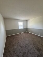 2570 Blarney Stone Dr in Beloit, WI - Building Photo - Building Photo