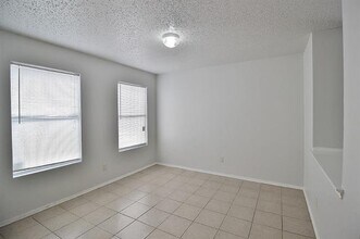 3325 Tioga St in Dallas, TX - Building Photo - Building Photo