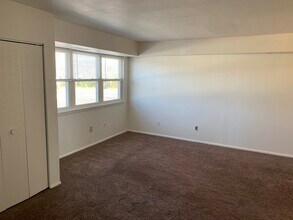 306 Forge Rd in East Greenville, PA - Building Photo - Building Photo
