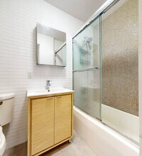 West 134th Street, Unit 4PH in New York, NY - Building Photo - Building Photo