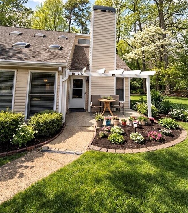 1712 Cotton Patch Ln