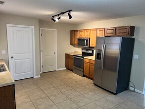 505 N Henry Clay Blvd in Ashland, MO - Building Photo - Building Photo