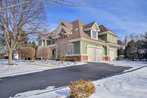 3N943 Walt Whitman Rd in St. Charles, IL - Building Photo - Building Photo