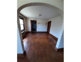179 sherwood ave in Bridgeport, CT - Foto de edificio - Building Photo