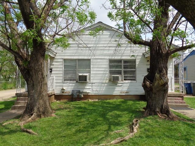 1112 Dumane St in Dallas, TX - Building Photo - Building Photo