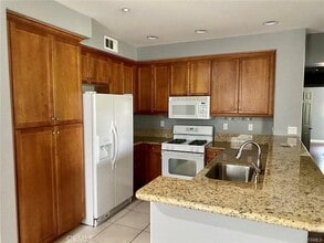 143 Sanctuary, Unit 67 in Irvine, CA - Building Photo - Building Photo