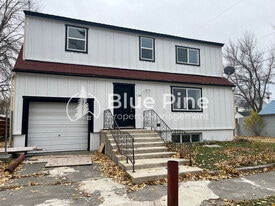1288 Lake Ave in Idaho Falls, ID - Building Photo