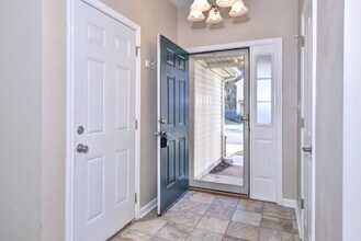 811 Greystone Trce in Newport News, VA - Building Photo - Building Photo