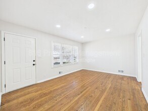 4730 Richmond Ave in Kansas City, MO - Building Photo - Building Photo