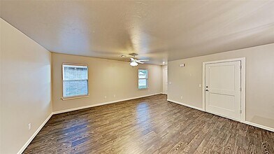 5014 Avion Ct in Oklahoma City, OK - Building Photo - Building Photo