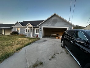 469 S Coleman St in Tooele, UT - Building Photo - Building Photo