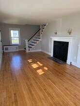 13 Pressey Ct in New London, NH - Building Photo - Building Photo