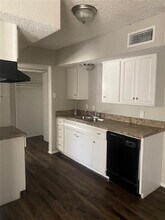 514 Glencairn Dr in Dallas, TX - Building Photo - Building Photo