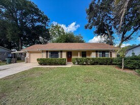 940 Candlestick Dr in Pensacola, FL - Building Photo