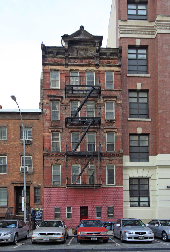 67 Pitt St in New York, NY - Building Photo - Building Photo