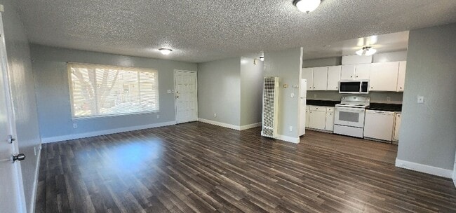2905 Hayman Ave in Vallejo, CA - Building Photo - Building Photo