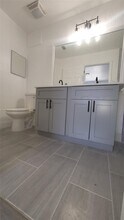 901 SE 16th Ct in Florida City, FL - Building Photo - Building Photo