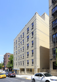 1702 Bryant Ave in Bronx, NY - Foto de edificio - Building Photo