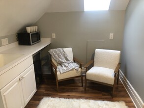 240 Culver Rd, Unit Apt 3 - Furnished in Rochester, NY - Building Photo - Building Photo