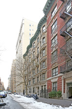 308 W 93rd St in New York, NY - Foto de edificio - Building Photo