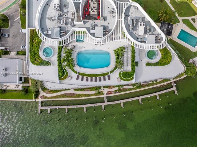 1135 103rd St, Unit 203 in Bay Harbor Islands, FL - Building Photo