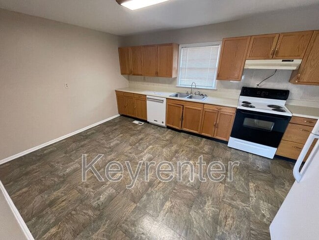 4720 Meredith Rd in Knoxville, TN - Building Photo - Building Photo