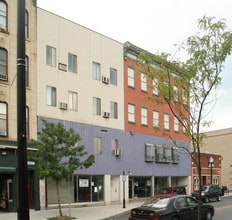 403 Main St in Poughkeepsie, NY - Foto de edificio - Building Photo