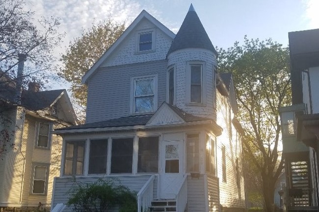 property at 409 Wheeler N St
