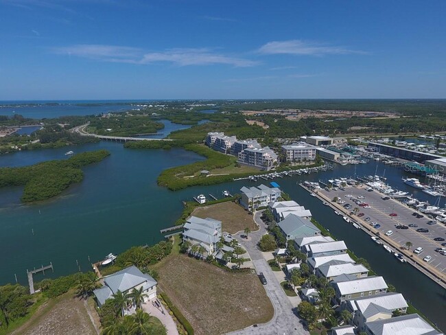 11724 Anglers Club Dr in Placida, FL - Building Photo - Building Photo