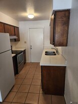360 S 1st Ave in Yuma, AZ - Building Photo